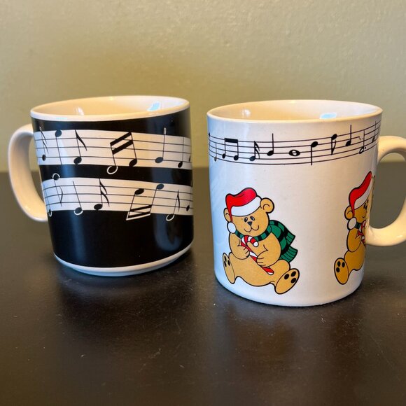 Lot of 2 Vtg Musical Notes & Teddy Bear Ceramic Mugs ~ Plays It’s a Small World - Picture 1 of 14
